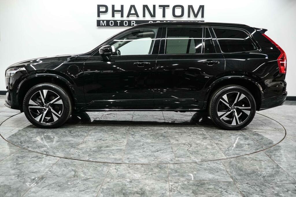 Volvo XC90 Plus Black #3