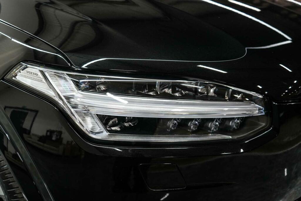 Volvo XC90 Plus Black #6