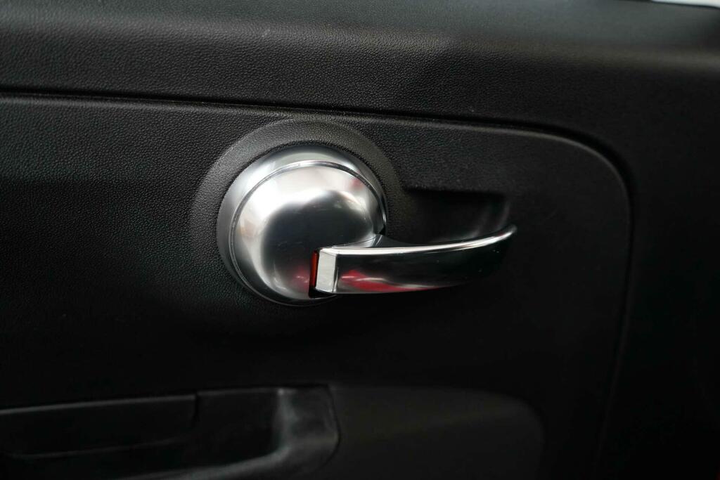 Abarth 595 1.4 T-jet Scorpioneoro Euro 6 Black #18