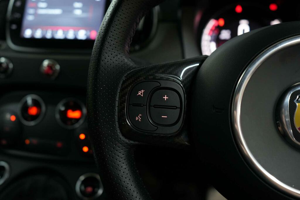 Abarth 595 1.4 T-jet Scorpioneoro Euro 6 Black #33