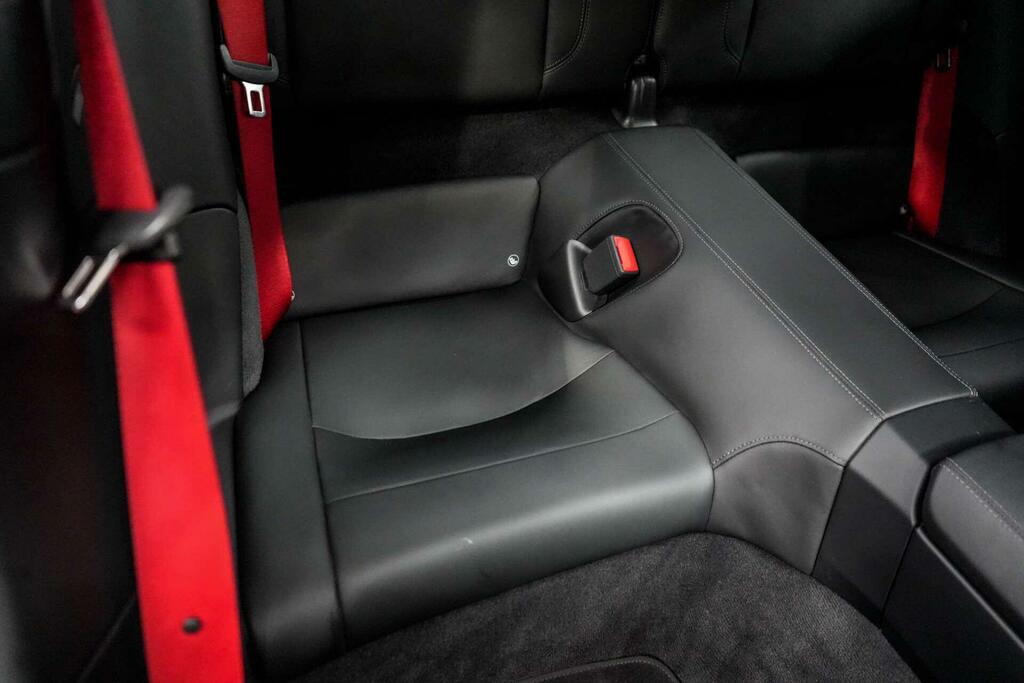 Porsche 911 3L 992 Carrera 4 Black #20