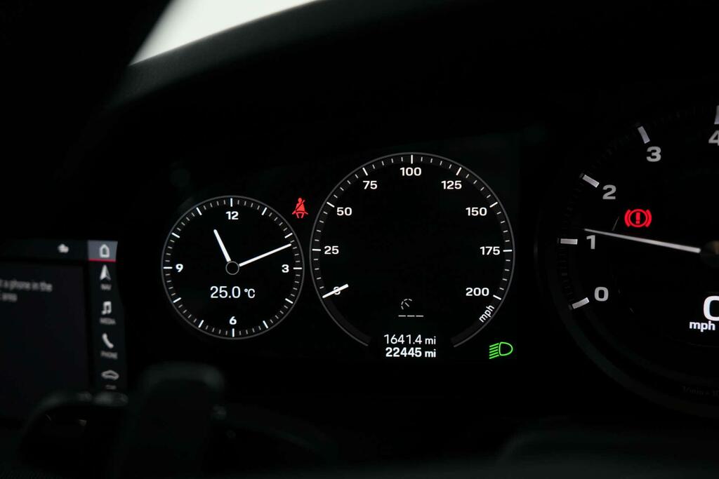 Porsche 911 3L 992 Carrera 4 Black #42
