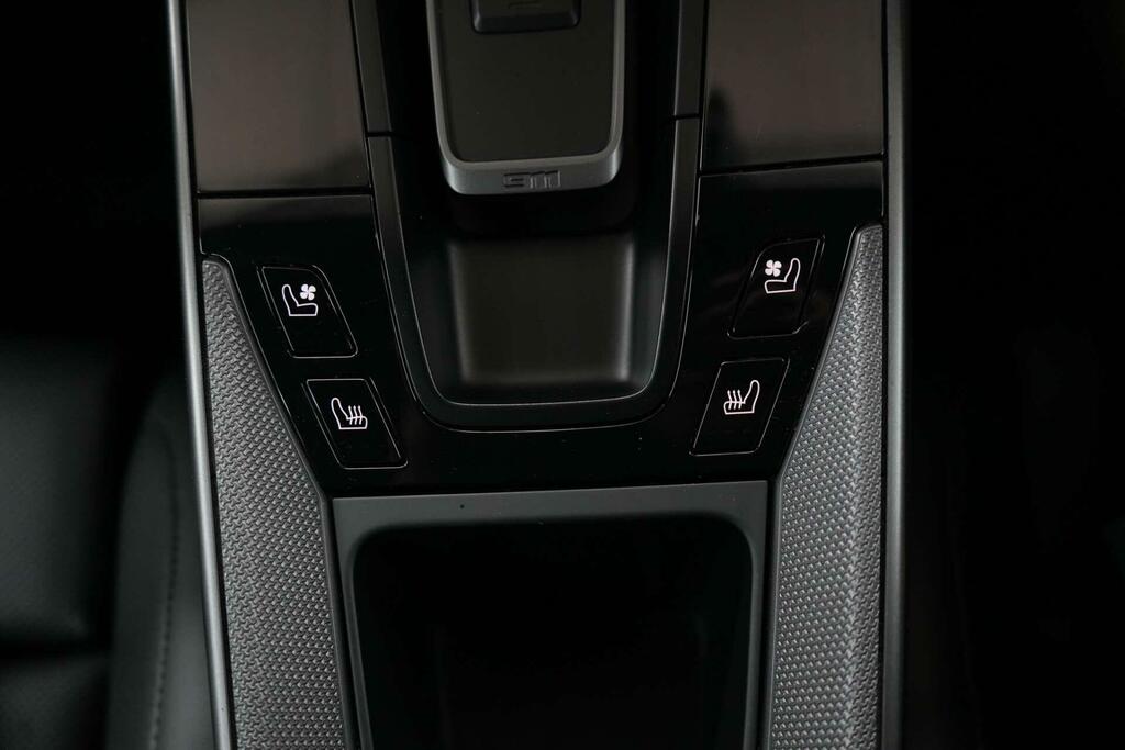 Porsche 911 3L 992 Carrera 4 Black #26