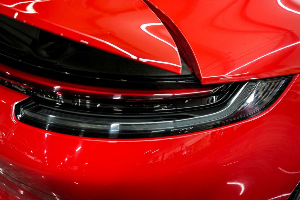 Porsche 911 3L 992 Carrera 4 Black #7