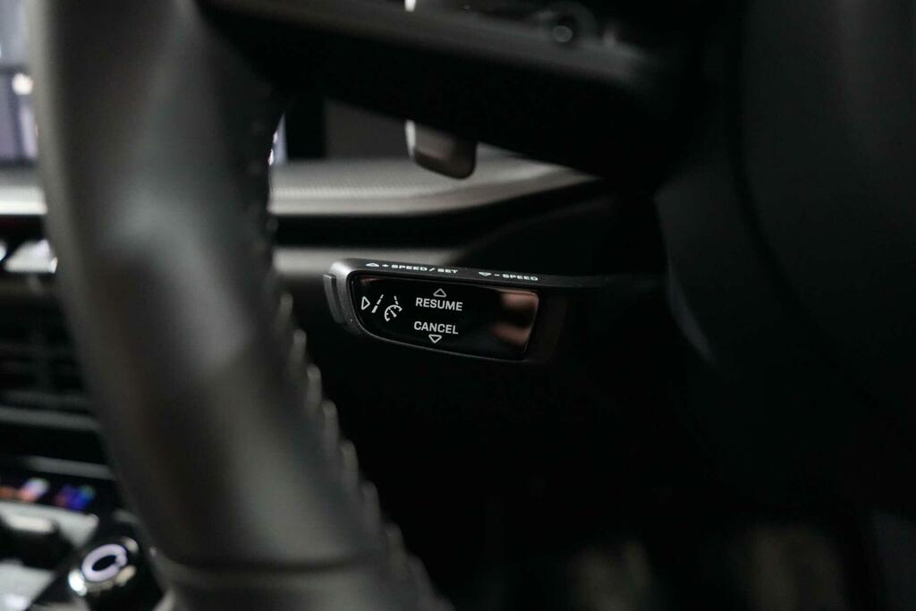 Porsche 911 3L 992 Carrera 4 Black #38