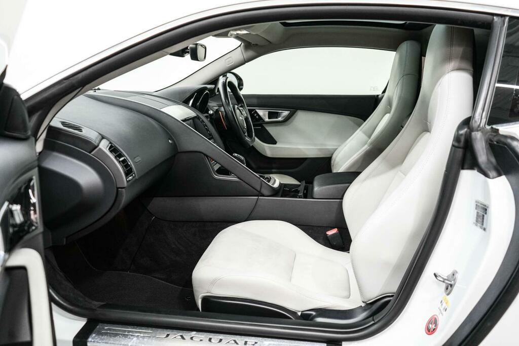Jaguar F-Type 3.0 V6 Coupe Euro 5 Ss 340 Ps Black #15