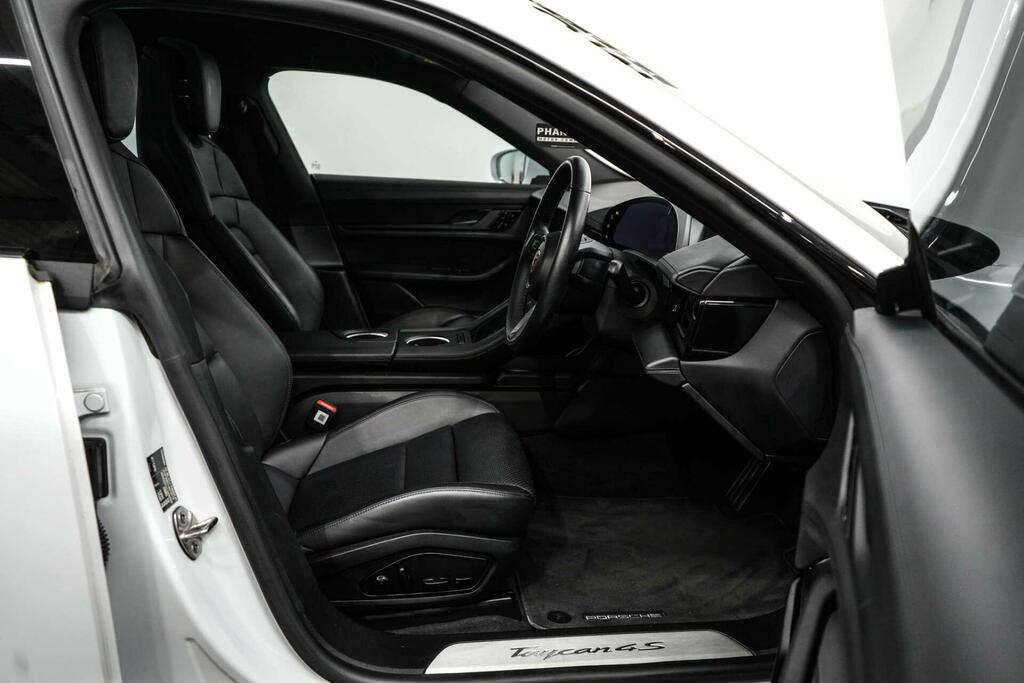 Porsche Taycan 0.0 4S 93Kwh 563 Bhp Grey #16