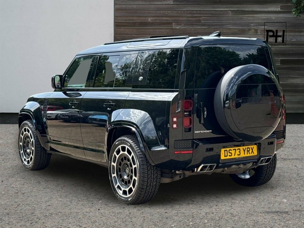 Land Rover Defender 3L Xs Edition DS73YRX Black #6