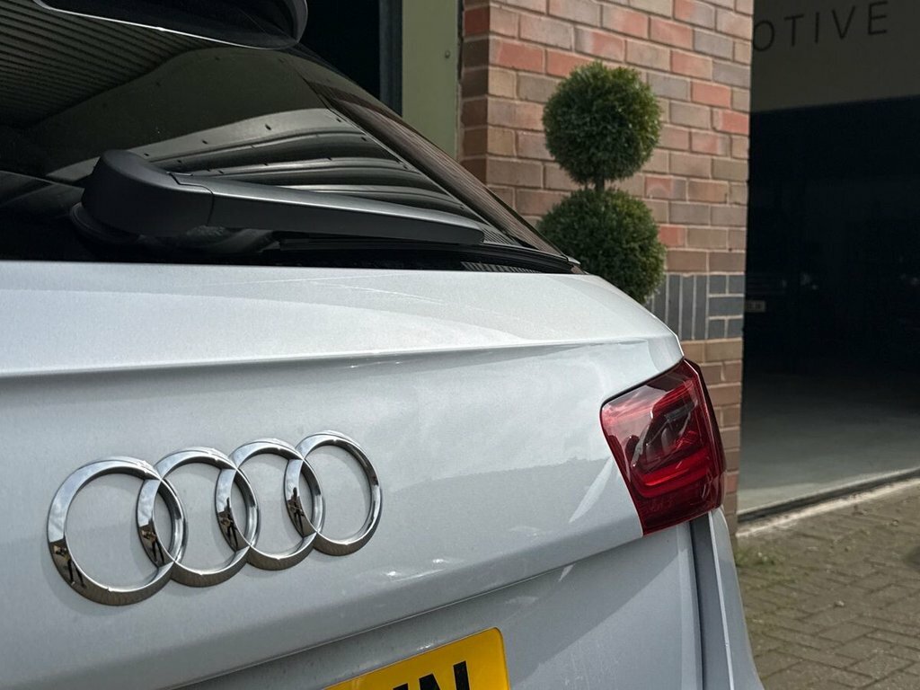 Audi A6 Avant Avant Tdi Quattro Se Executive Black #30