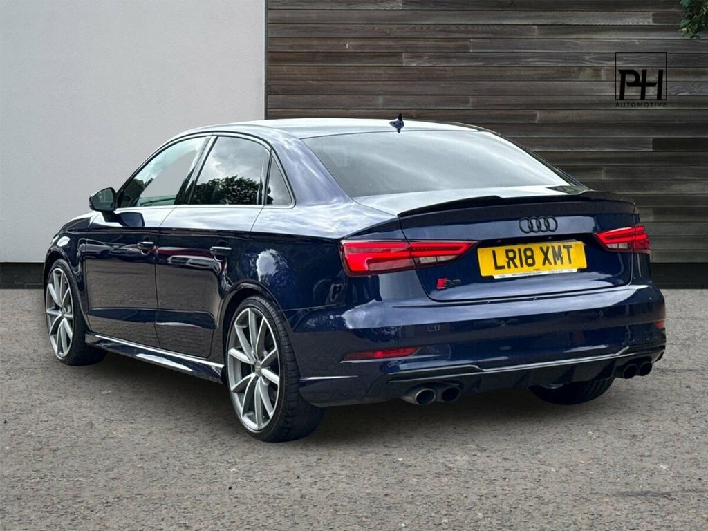 Audi S3 2L Black Edition Blue #6