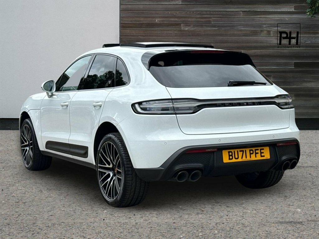 Porsche Macan Suv White #6
