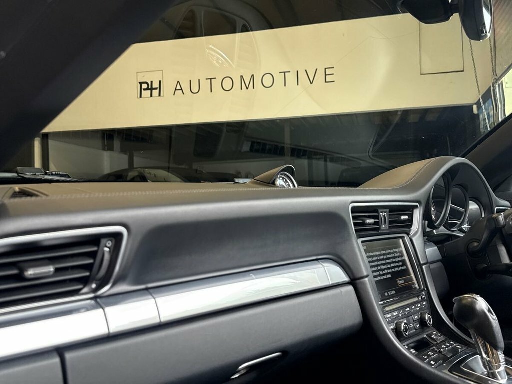 Porsche 911 2dr Pdk Grey #37