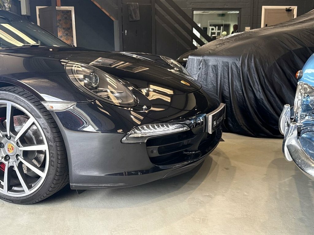 Porsche 911 2dr Pdk Grey #23
