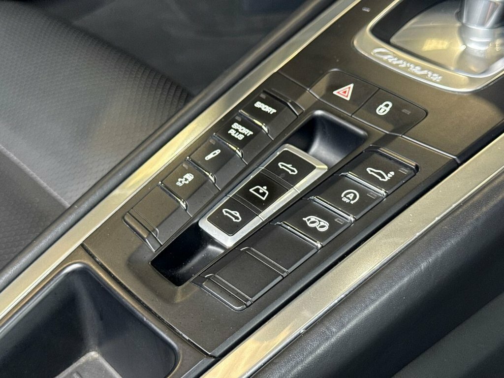 Porsche 911 2dr Pdk Grey #33