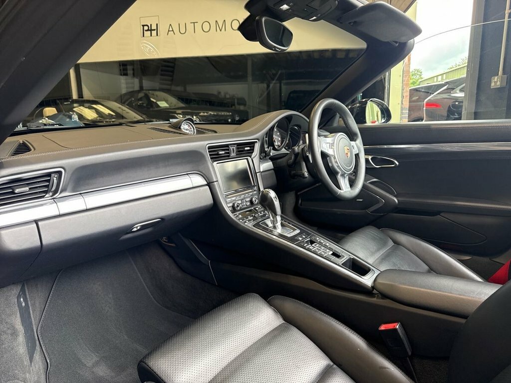 Porsche 911 2dr Pdk Grey #10