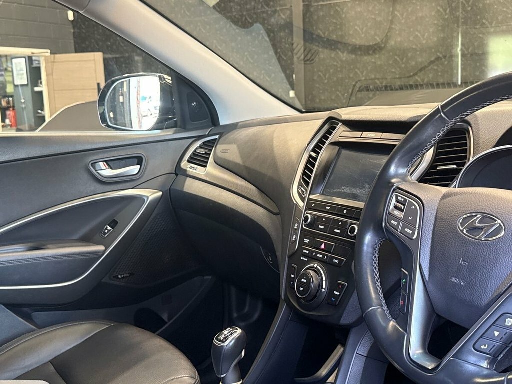 Hyundai Santa Fe Crdi Premium Se 2199Cc Grey #24