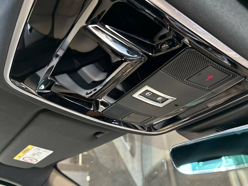 Land Rover Range Rover Velar 2L Null Blue #41
