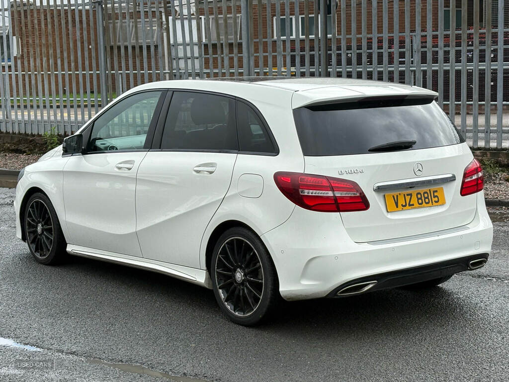 Mercedes-Benz B Class B180d Amg Line Premium Plus White #6