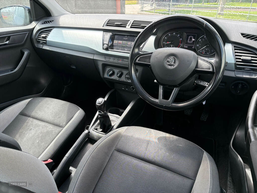 Skoda Fabia 1.2 Tsi Se WFZ6050 Grey #2