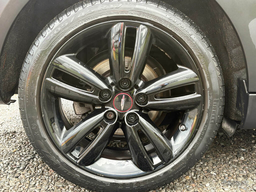 Mini Hatch 1.5 Cooper II LGZ2313 Red #6