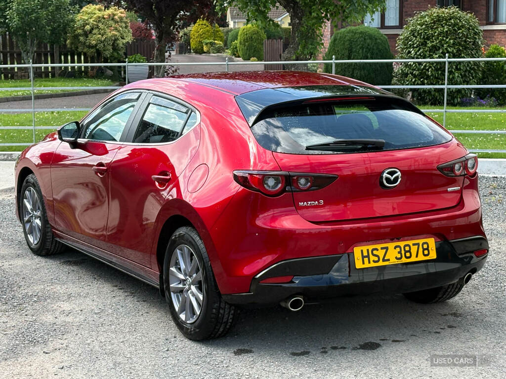 Mazda 3 2.0 E-skyactiv G Mhev Se-l Lux HSZ3878 Red #6