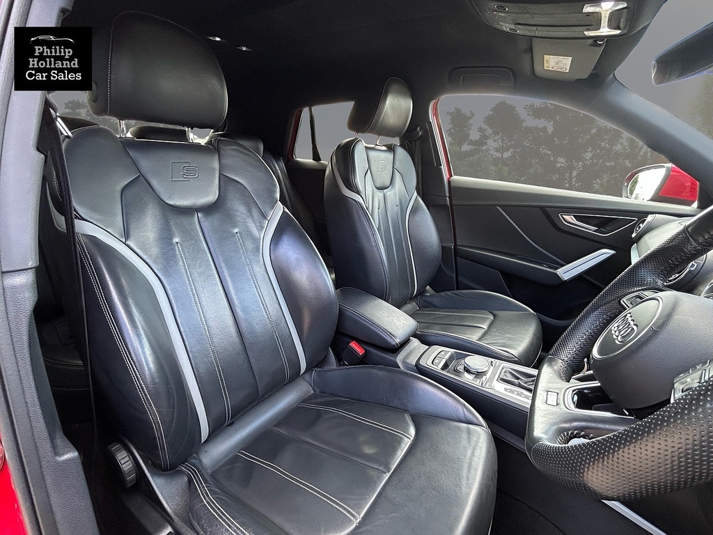 Audi Q2 Suv YGZ1710 Red #6