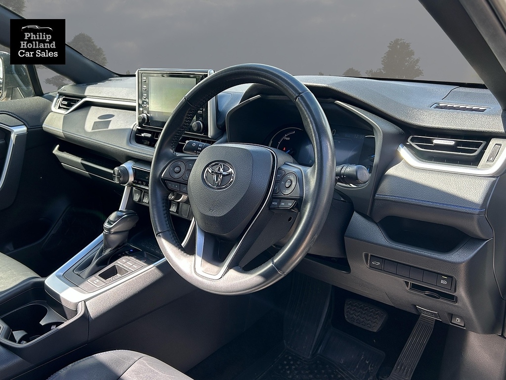 Toyota Rav 4 Suv White #5