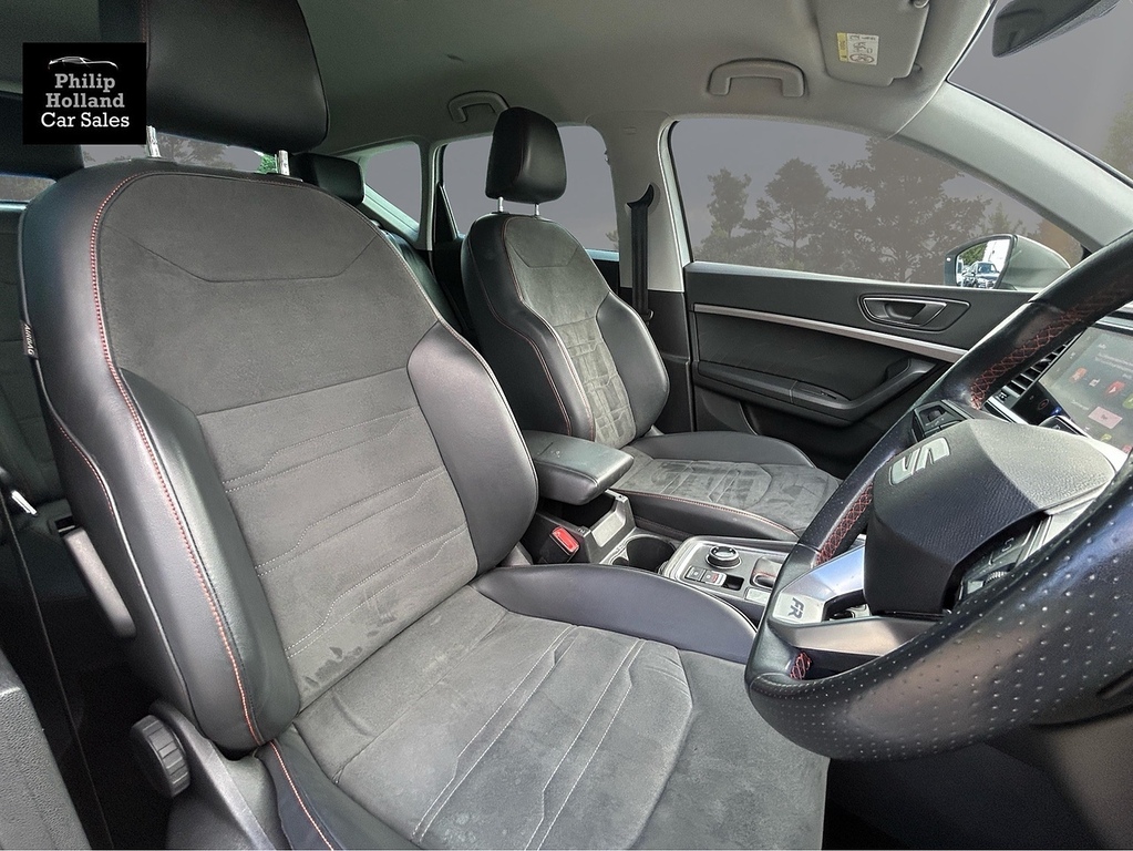 Seat Ateca Suv White #6