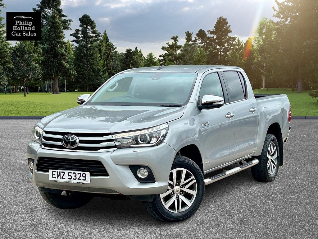 Toyota HILUX Pickup Silver