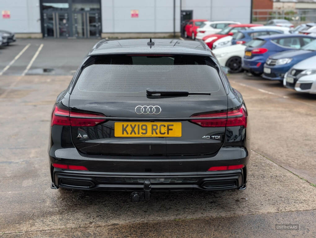 Audi A6 40 Tdi S Line Black Edition S Tronic KX19RCF Black #3