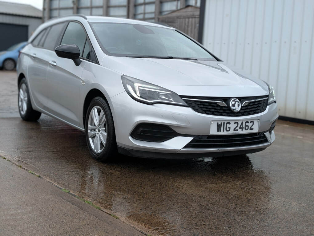 Vauxhall Astra 1.2 Turbo 130 Business Edition Nav WIG2462 Silver #2