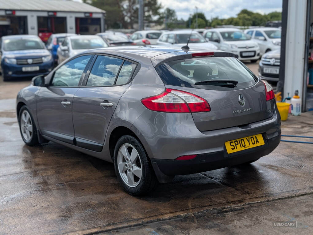 Renault Megane 1.5 Dci 106 Dynamique Tomtom Grey #5