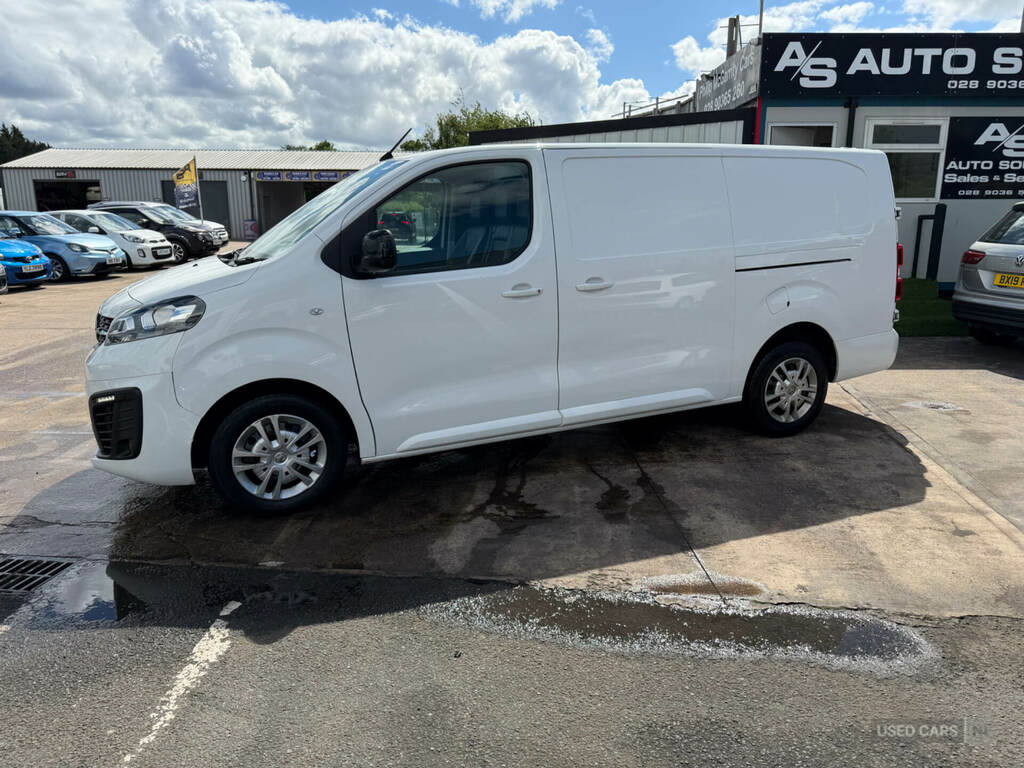 Vauxhall Vivaro 3100 2.0D 145Ps Sportive H1 Van White #2