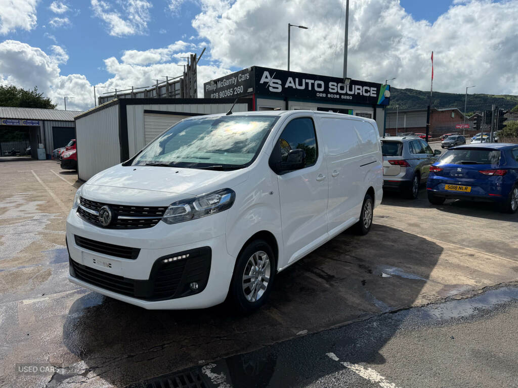 Vauxhall Vivaro 3100 2.0D 145Ps Sportive H1 Van White