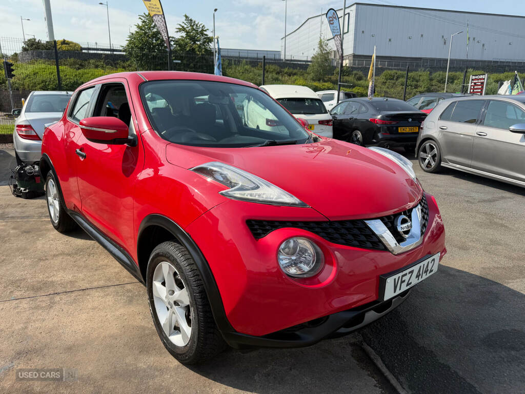 Nissan Juke 1.6 94 Visia Red #2