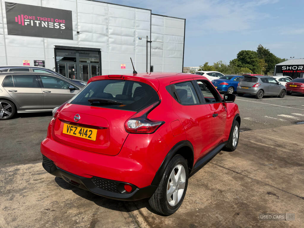 Nissan Juke 1.6 94 Visia Red #6