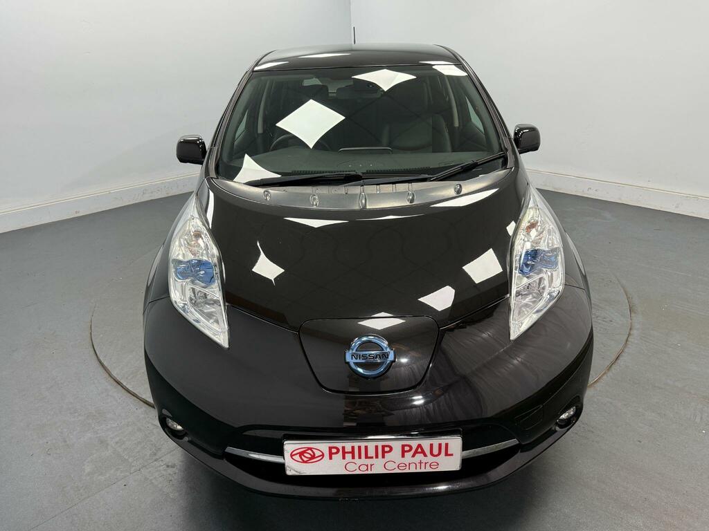 Nissan Leaf Leaf Tekna Red #35