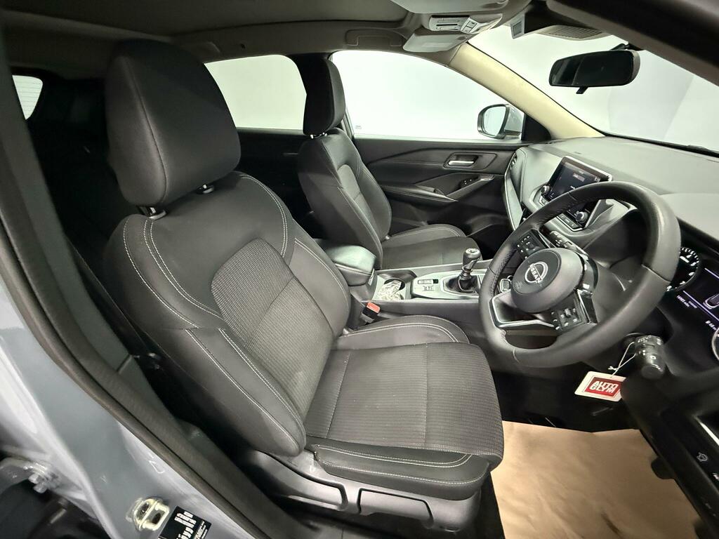 Nissan Qashqai 1.3 Dig-t Mh Acenta Premium WN73BXZ Grey #2