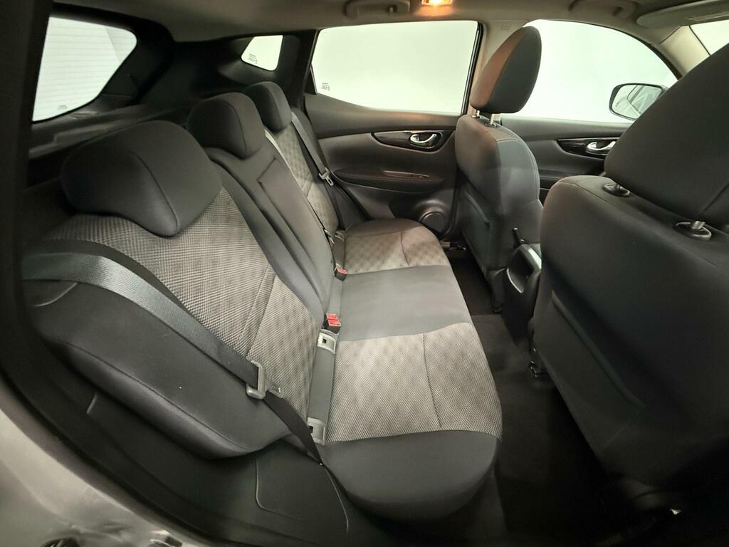 Nissan Qashqai 1.6 Dci Acenta Premium Xtronic Silver #6