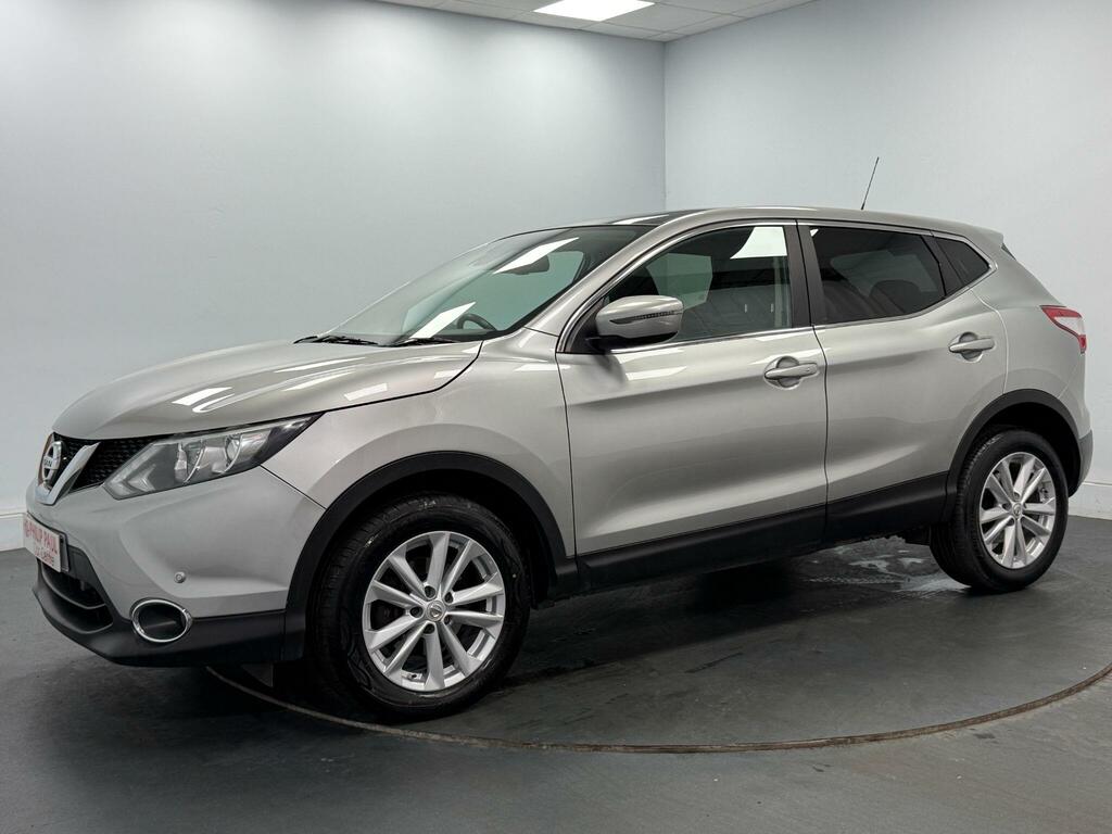 Nissan Qashqai 1.6 Dci Acenta Premium Xtronic Silver #2