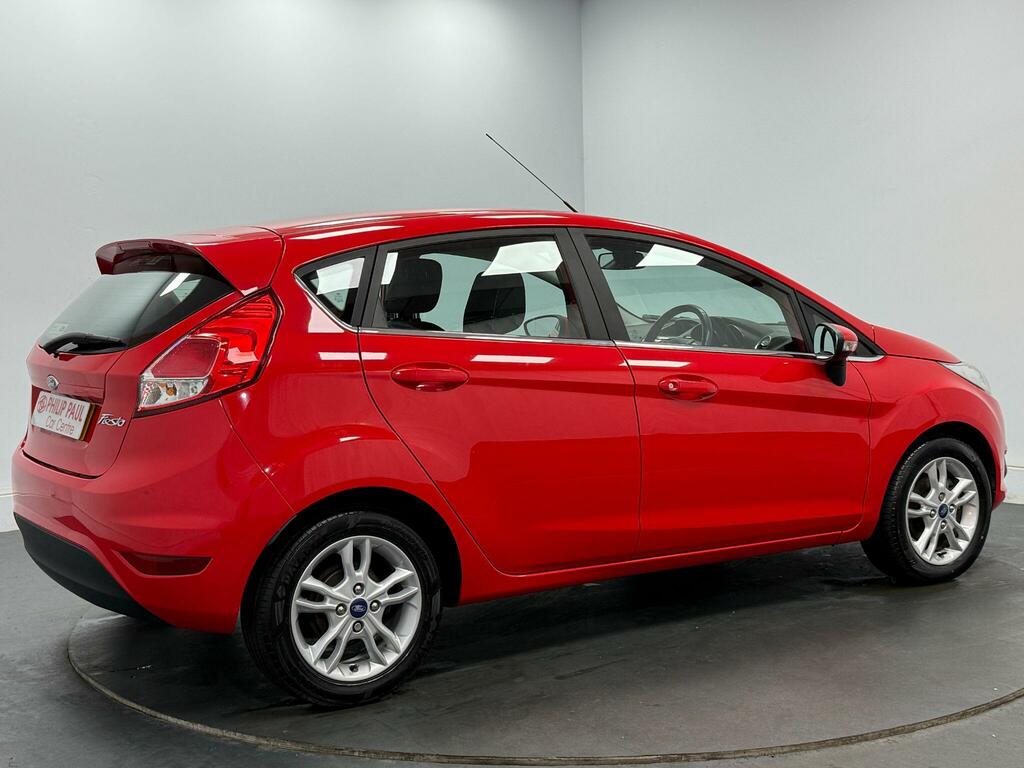 Ford Fiesta 1.5 Tdci Zetec Red #4