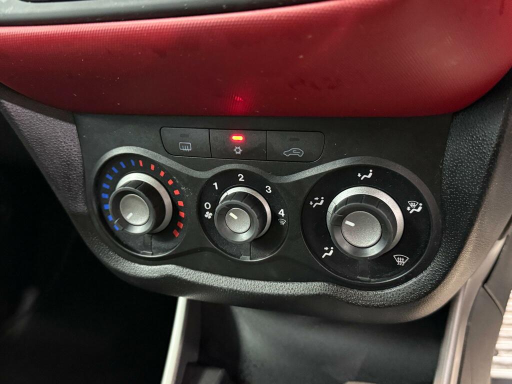 Alfa Romeo MiTo 1.4 8V Progression Black #13