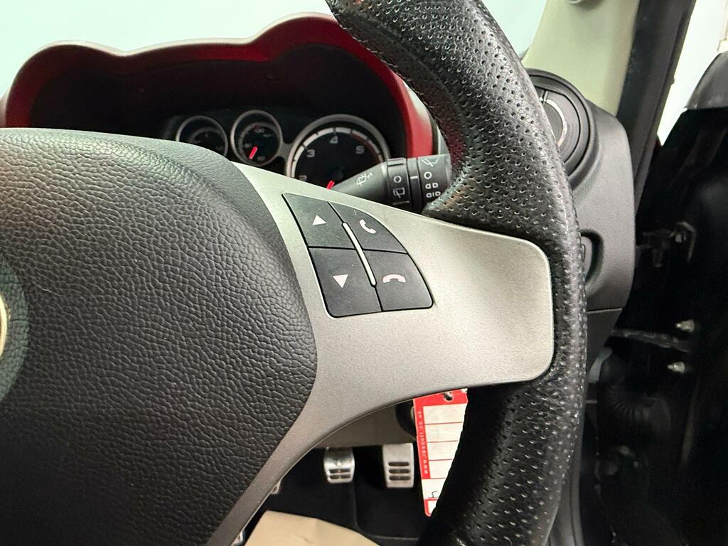 Alfa Romeo MiTo 1.4 8V Progression Black #9