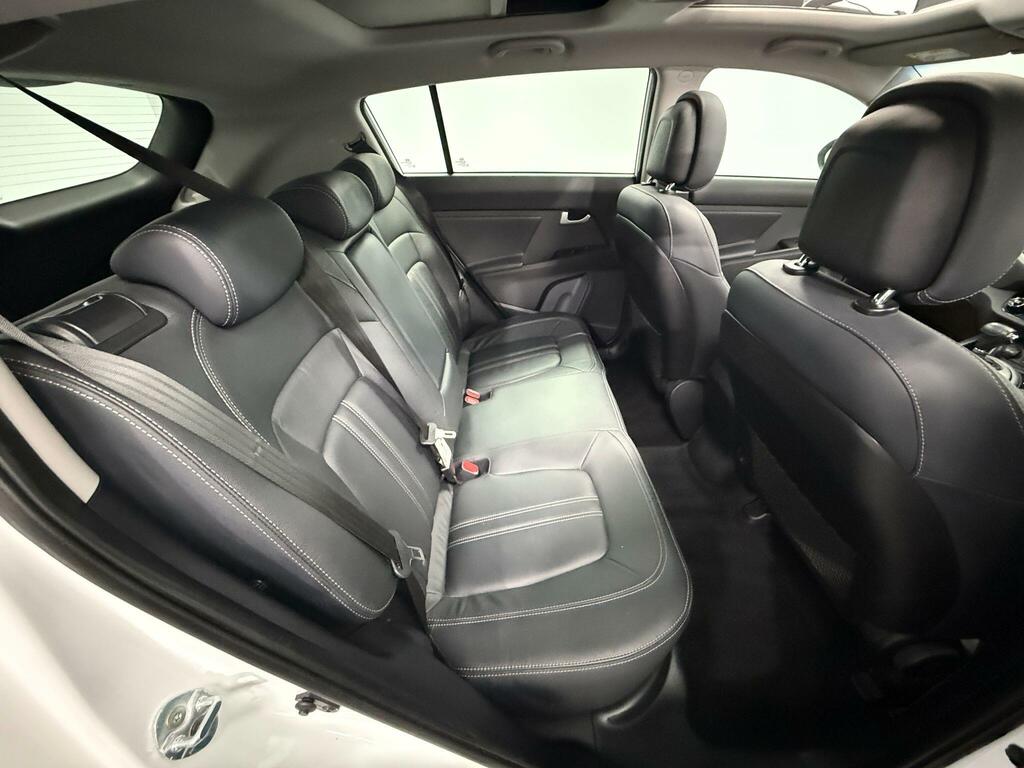 Kia Sportage 2.0 Crdi Kx-3 Sat Nav White #6