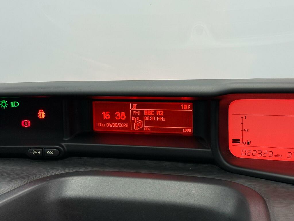 Citroen C3 Picasso 1.6L Platinum Purple #9