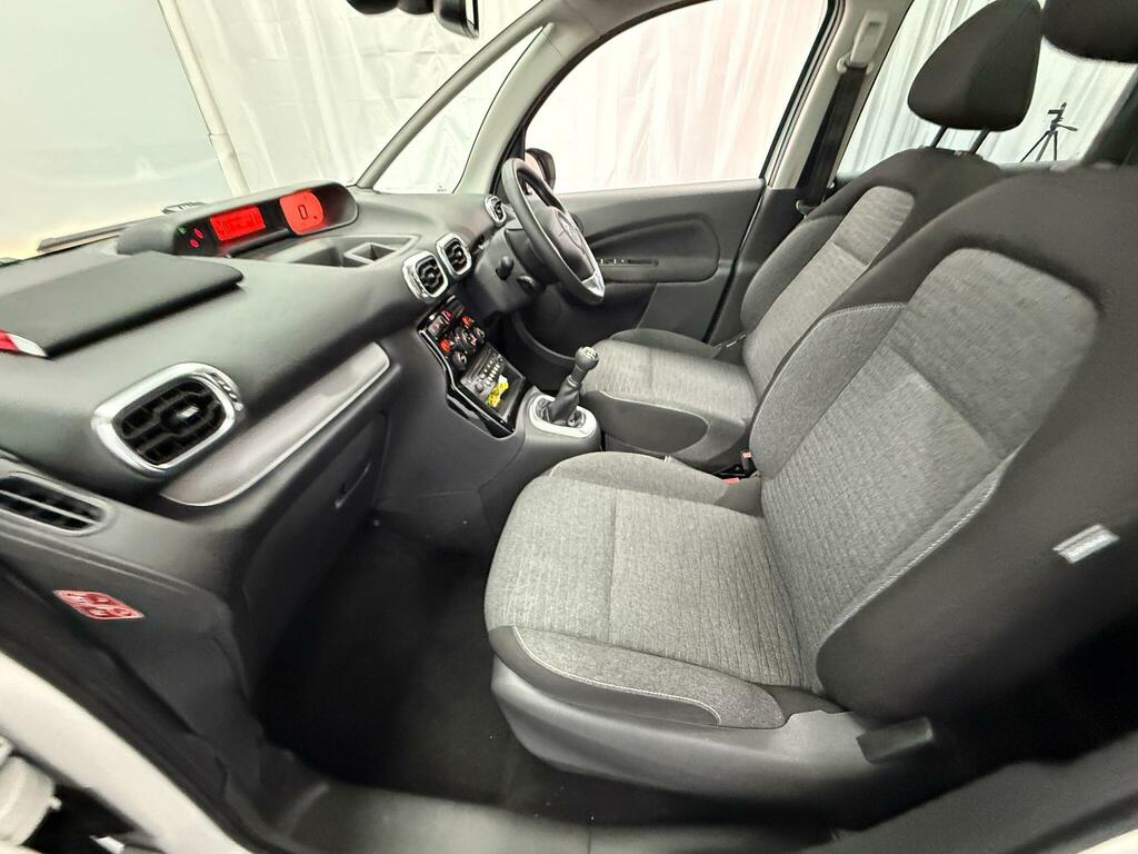 Citroen C3 Picasso 1.6L Platinum Purple #23