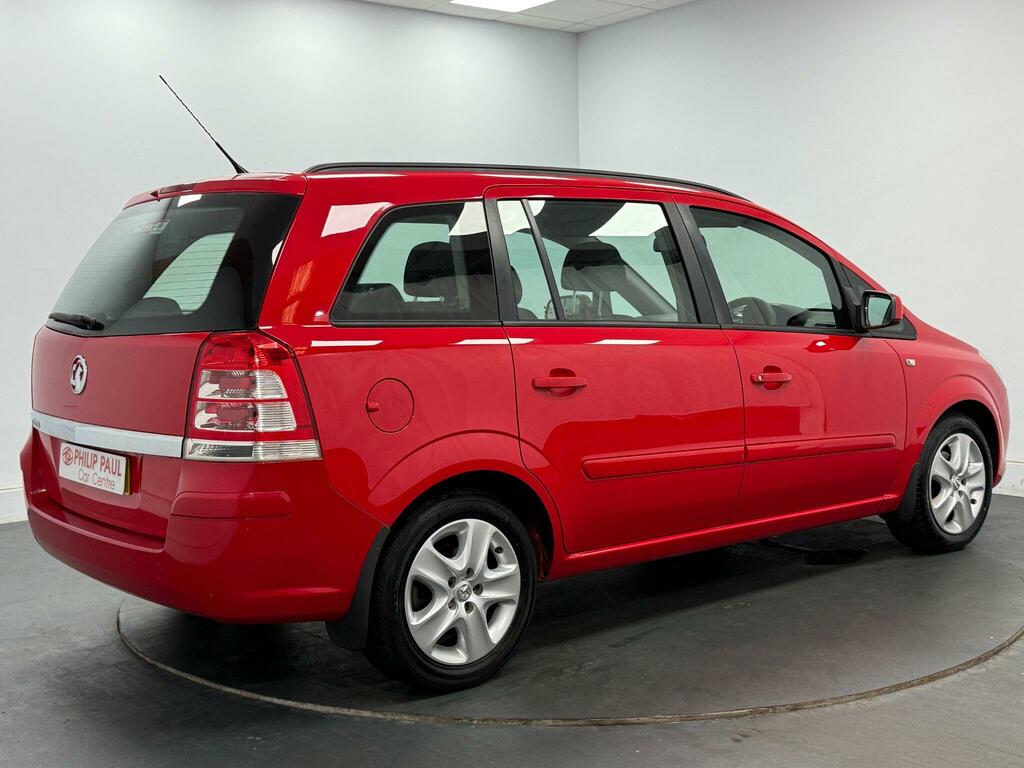 Vauxhall Zafira 1.8I 120 Exclusiv Red #4
