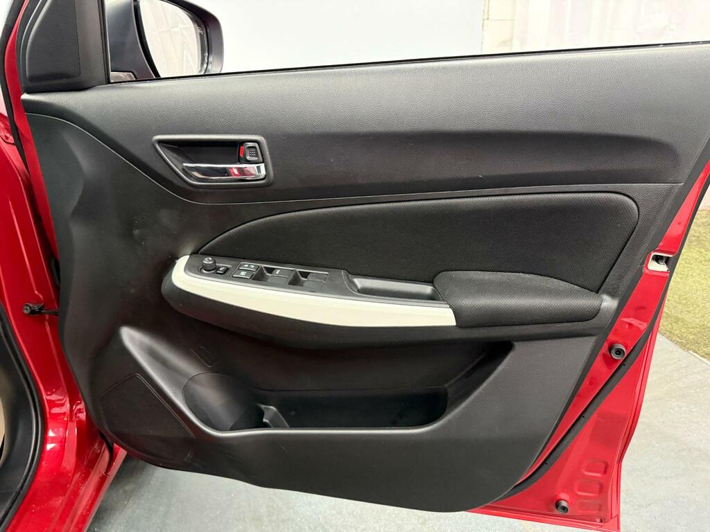 Suzuki Swift 1.0 Boosterjet Sz5 Black #17