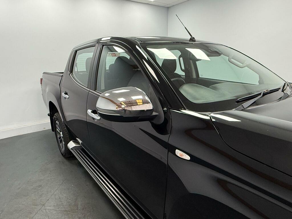 Mitsubishi L200 Black #34