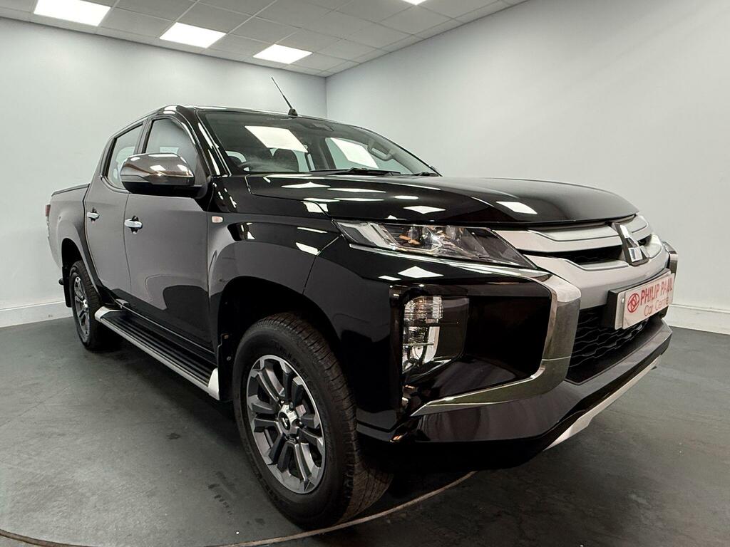 Mitsubishi L200 Black #31